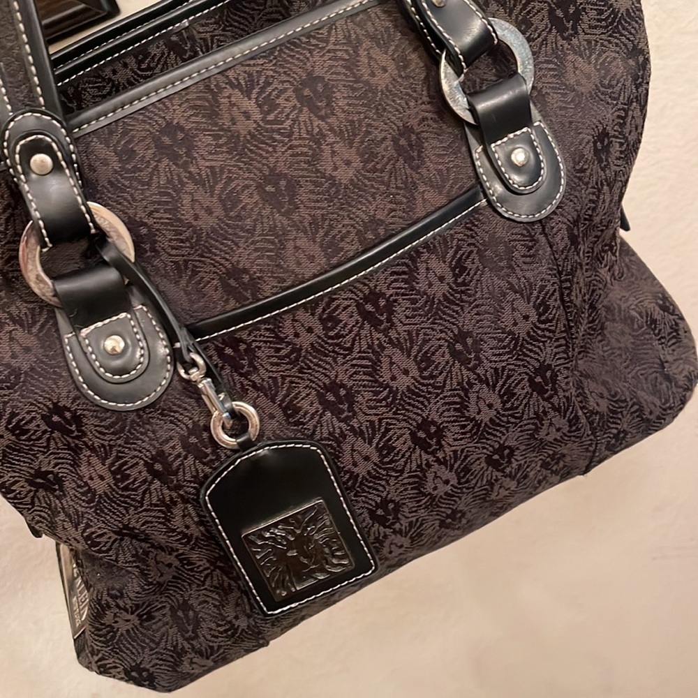Anne Klein - Picture 12 of 16